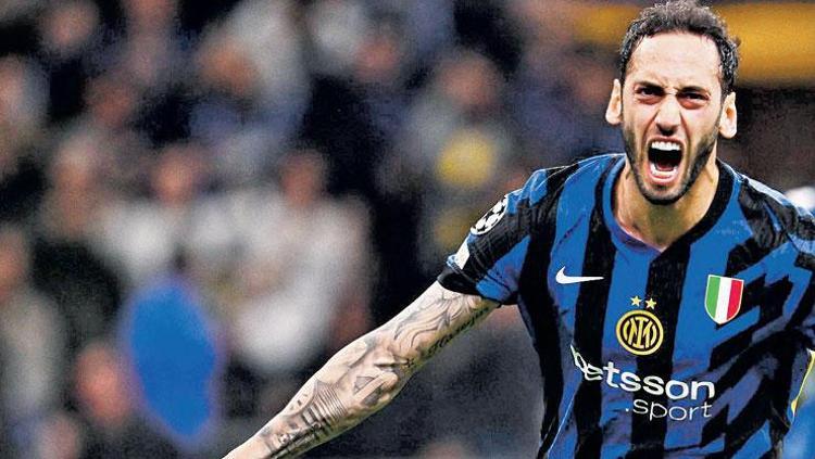 Galatasarayda transfer hedefi Hakan Çalhanoğlu Milli yıldız tepkiler sonrası gemileri yaktı