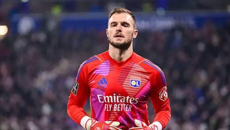 PERRİ TAMAM LYON DİRENİYOR