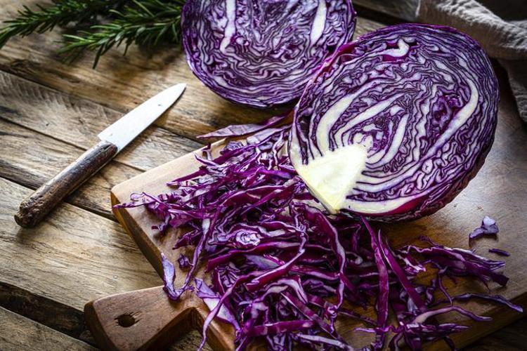 Doktorların sırrı, yoğurtla karıştırıp tüketince faydası 10 kat artıyor Kolesterolü damardan kazıyor, demir, çinko depolarını fullüyor