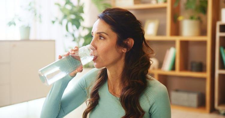 Yaz aylarında sofranızdan eksik etmeyin Elektrolit dengesi sağlayıp vücudu susuzluktan koruyor, A, C ve K vitamini zengini
