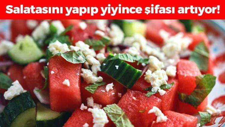 Salatasını yapıp kaşık kaşık yiyin Kan basıncını anında düşürüp damarları açıyor, vücuttaki iltihabı kurutuyor Potasyum ve magnezyum zengini