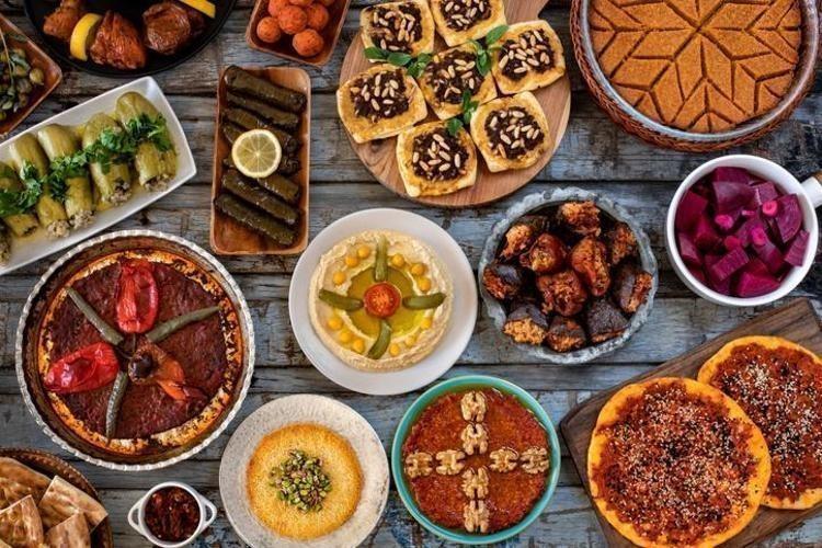 BUGÜN NE PİŞİRSEM DİYENLERE GÜNÜN MENÜSÜ