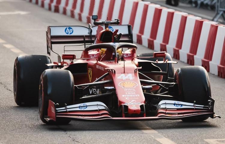 Lewis Hamiltonın yeni aşkı ortaya çıktı
