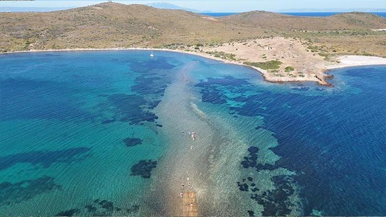 CUNDA’DAN MADEN’E DENİZ ÜZERİNDE EŞSİZ YÜRÜYÜŞ