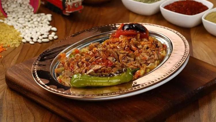 Bursalılar yıllardır tüketiyor Et suyu ve tereyağı lezzetini 10a katlıyor: Yöresel yemekler listesinin başında yer alıyor