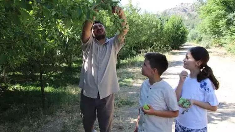 HER ŞEYİN PARA OLMADIĞINI GÖSTERDİ