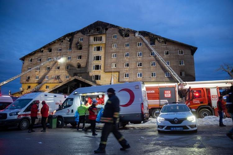 Bolu Kartalkayadaki yangın faciasına ilişkin davada 4üncü gün Grand Kartal Otel’in sahibi savunmasını yaptı: Pahalı ve ayrıcalıklı misafir detayı