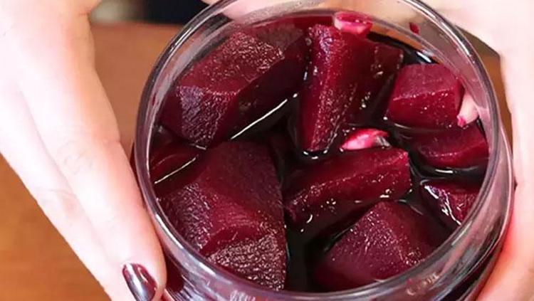 PANCAR: ZENGİN BESİN DEĞERİ VE DÜŞÜK KALORİ