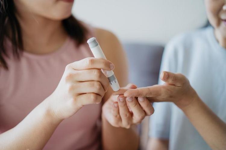 Canan Karatay açıkladı: Yıllarca sağlıksız diye yedirmediler Kaşık kaşık tüketin, insülin hormonunu baskılayan en önemli besin...