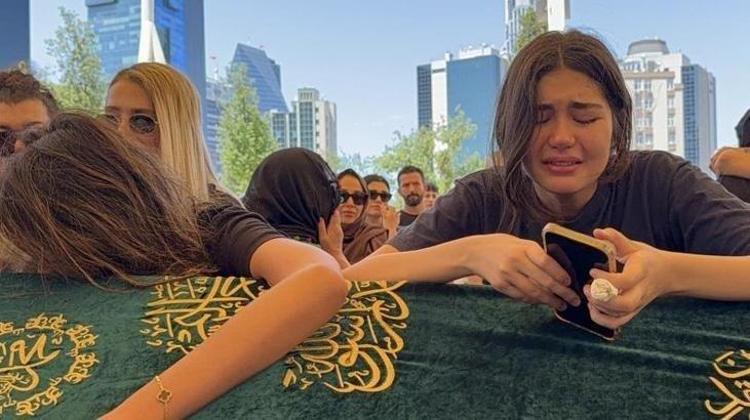 SON YOLCULUĞUNA UĞURLANDI