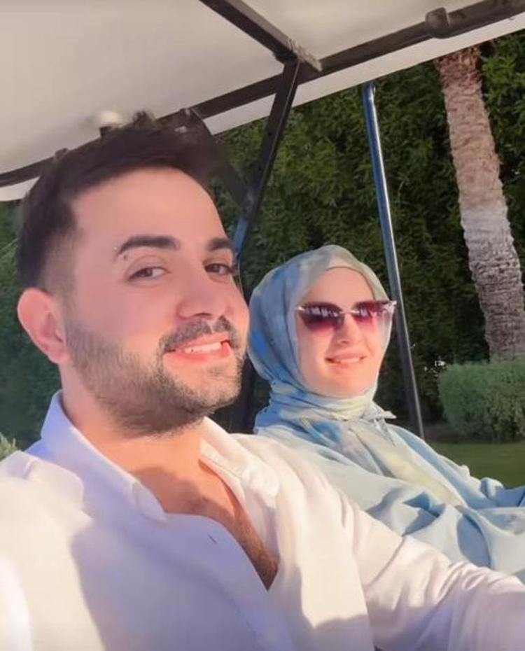 Balayından dönen Kadir Ezildinin evindeki lüks hamam gündem oldu