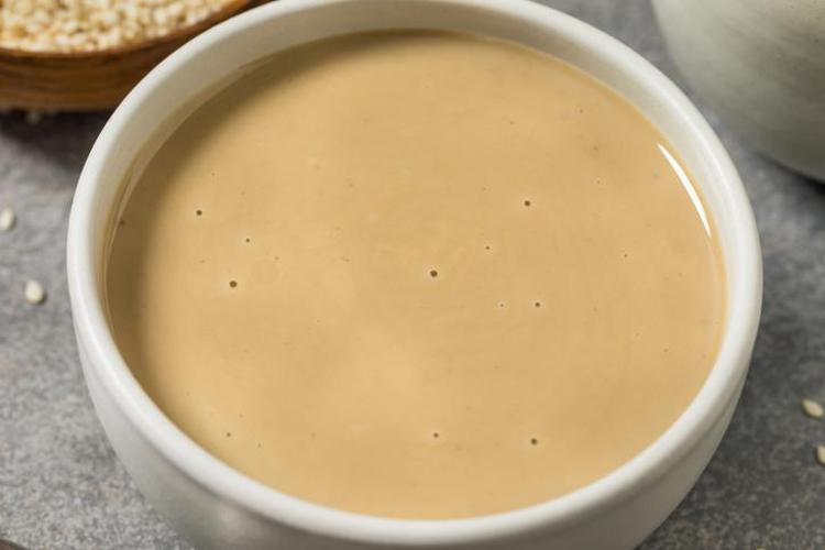 Limon ve sirkeden 10 kat daha etkili Kemikleri beton gibi güçlendirip tıkalı damarları yağ çözücü gibi açıyor Kalsiyum, demir, magnezyum deposu