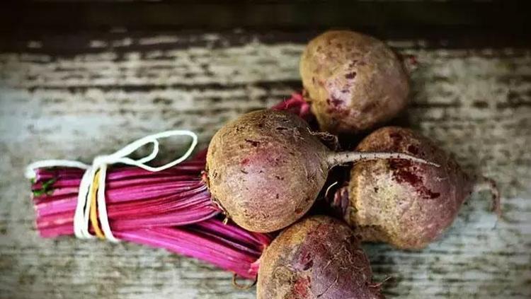 Kan damarlarını anında genişletiyor Bağırsak florasını terazi gibi dengeliyor: Vücuttaki iltihabın kökünü kazıyor, poşet poşet alıp turşusunu yapın