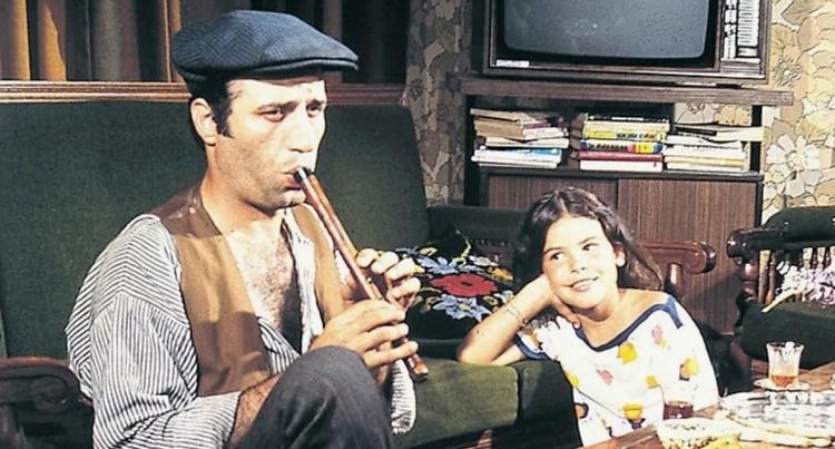 İbo ve Güllüşahın çocuk yıldızıydı Gülşah Alkoçlar güzelliğiyle yıllara meydan okuyor