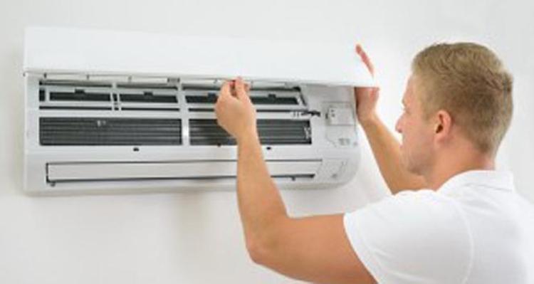 Klimayı çalıştırdıktan sonra bu tuşa basın Serinliği 2 kat artırıyor, odayı anında soğutuyor, %50 daha az elektrik yakıyor