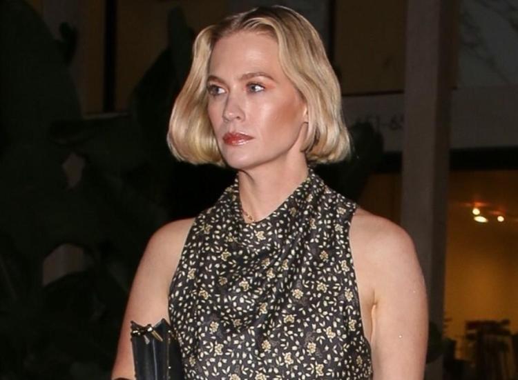 Ünlü oyuncu January Jones oğlunun babasının kim olduğunu yıllardır saklıyor