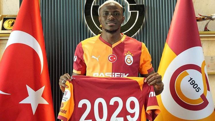 Dünya Osimhen transferini konuştu: Büyük bir operasyon Okan Buruk: Ucuza aldık
