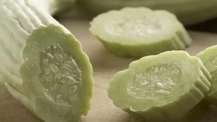 Kemiklere K vitamini yükleyip çelik gibi güçlendiriyor Çarşıda, pazarda kilo kilo alın: Tam bir potasyum zengini