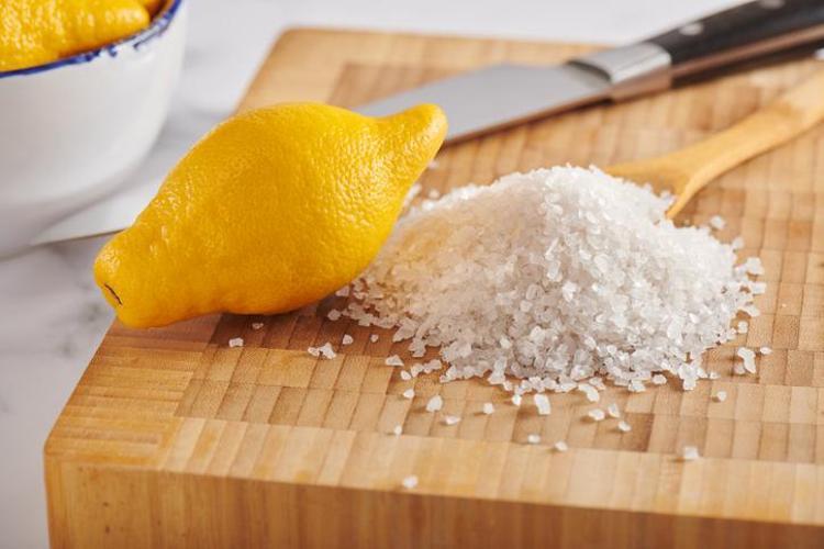 Konserve menemenin lezzetini 5e katlıyor İçerisine eklemeniz yeterli oluyor: Böyle yapınca aroması damakta iz bırakıyor