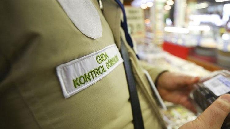 Dana eti diyorlar domuz eti yediriyorlar Skandallar bitmek bilmiyor: Salam, sucuk, kırmızı et... Bakanlık listeyi açıkladı