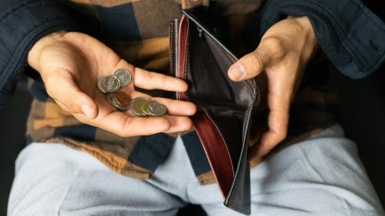 Maaş gününüz henüz gelmeden cüzdanınız boşalıyor mu Bu tarihte doğanların her zaman parayla sorunları oluyor Onlar ya kaybeder ya da hiç sahip olamaz