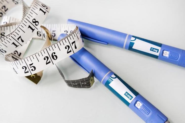 1 yılda tam 45 kilo birden verdi Sadece 2 adım uyguladı: Yağları cayır cayır eritiyor, meğer mum gibi erimenin sırrı buymuş