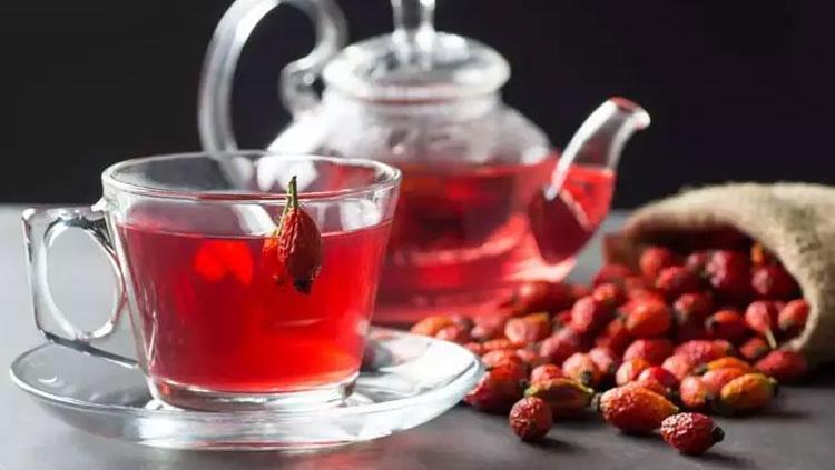 Sivasın dağlarında kendiliğinden yetişiyor Limondan 60 kat fazla C vitamini içeriyor: Çayını yapıp içince damarları hortum gibi açıyor
