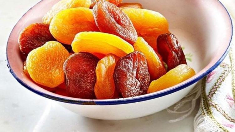 KURU KAYISI: METABOLİZMAYI HIZLANDIRAN DOĞAL DESTEK