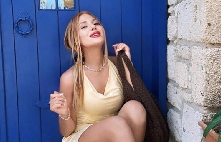 ESTETİK AMELİYATI OLDU