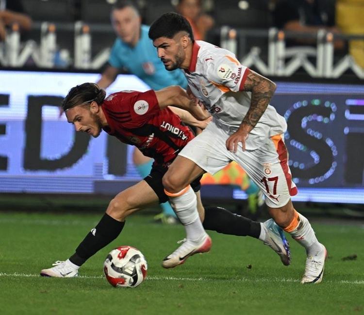 Erenden Galatasaray formasıyla ilk gol