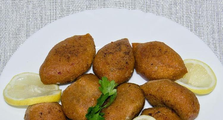 İÇLİ KÖFTE TARİFİ