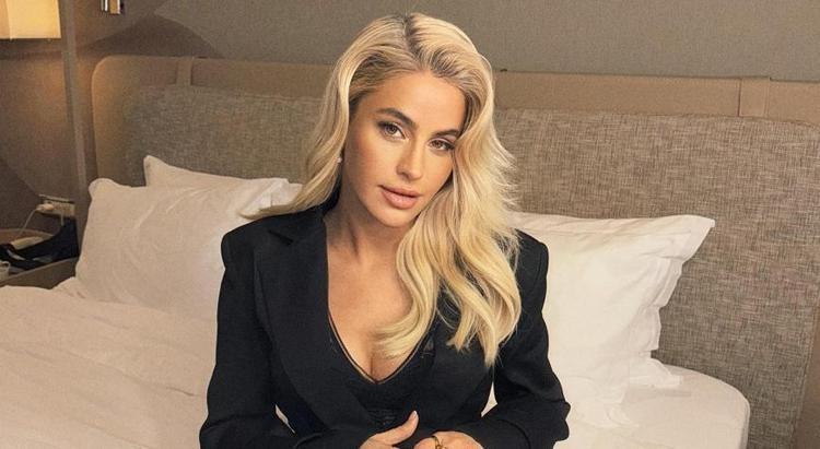 Son hali hayranlarını şaşırttı: Büşra Pekinin zaman içindeki değişimini göre şok oluyor