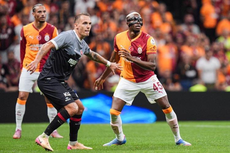 Osimhen, 77 gün sonra döndü