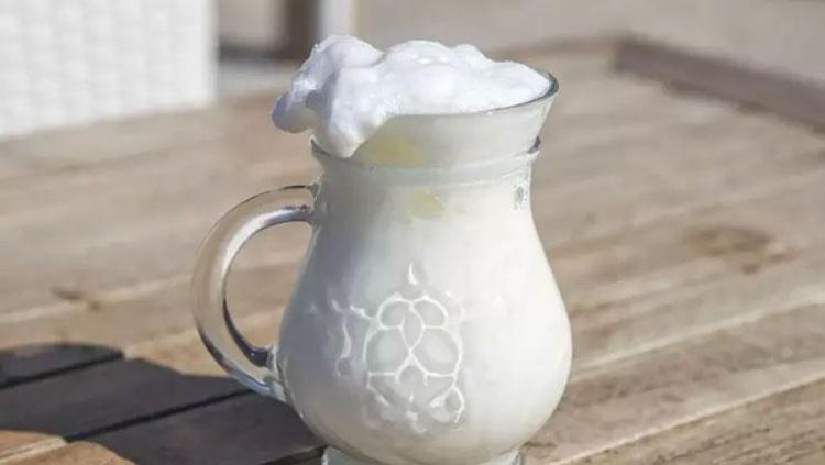 MADEN SUYU İÇEREN AYRAN TARİFİ