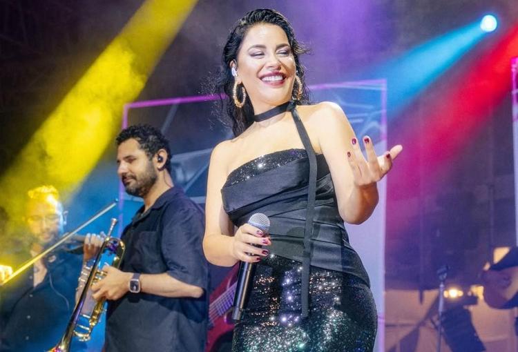 16 kilo vermişti Şarkıcı Zara kahvaltısını paylaştı