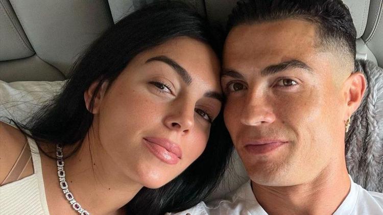 Cristiano Ronaldo ve Georgina Rodriguez evlilik öncesi anlaşma yaptı Şartlar dudak uçuklatıyor