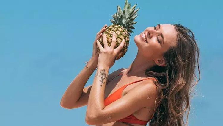 CİLT SAĞLIĞINI DESTEKLER