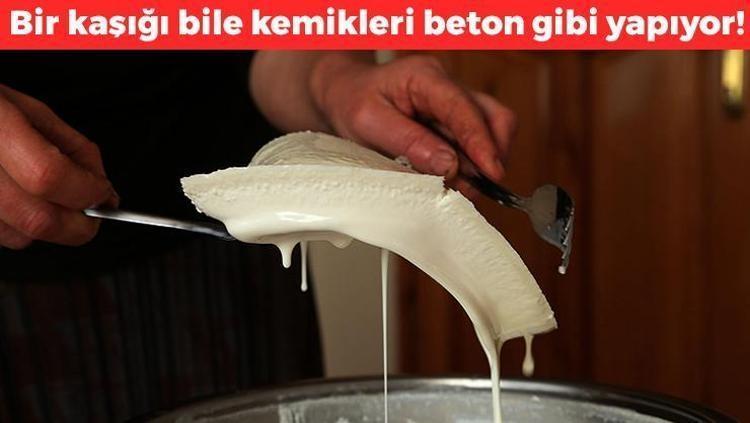 Her gün bir kaşık manda yoğurdu tüketin Bomboş kalmış kalsiyum depolarını dolduruyor: Kemikleri betona çeviriyor
