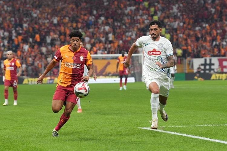 Galatasaray Çaykur Rizespor maçında 3 puan 3 golle geldi Aslan milli araya kayıpsız girdi