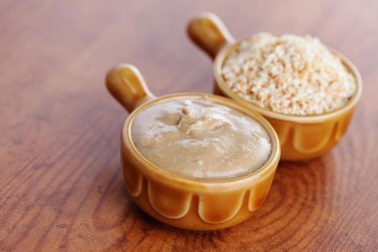 Tahinin içine kaşık kaşık ekleyin: Tıkalı damarları yağ çözücü gibi açıyor Kemikleri beton gibi güçlendirip demir depolarını fullüyor