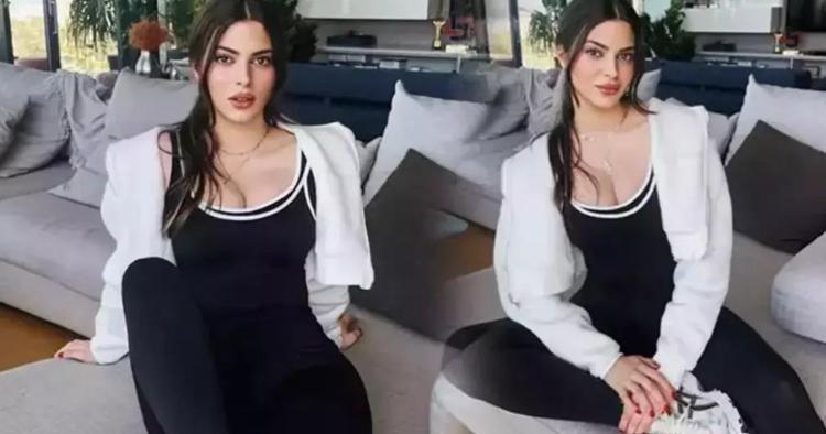 Derin Taludan 22 yaş gününe özel matcha detaylı poz