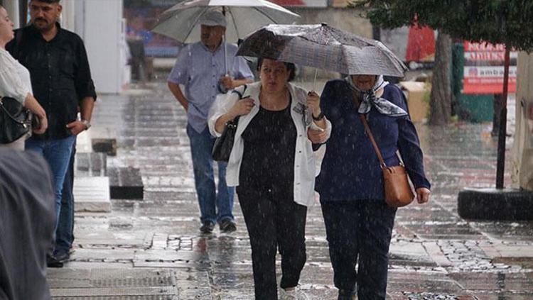 5 gün yağışlı geçecek İşte Meteorolojinin son hava durumu raporu: İstanbul için saat verildi...