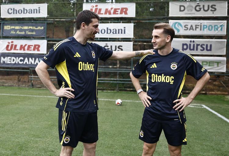 MERT HAKAN İLE YAN YANA