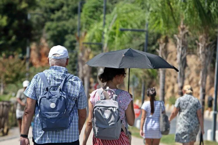 Tatil cennetinde doluluk bir günde yarıya indi