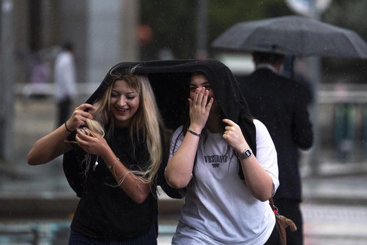 Meteoroloji illeri uyardı: Kuvvetli sağanak yağışlar etkili olacak Uzman isim müjdeyi verdi: Bahar havası geliyor