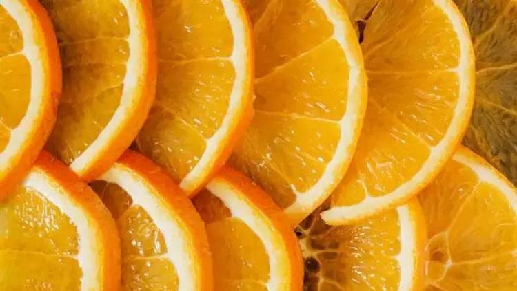 Portakal suyu tam bir şifa deposu ama... Sakın bu şekilde tüketmeyin