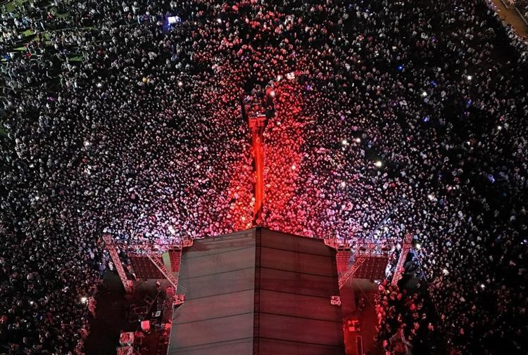 Semicenkin Bilecik konserinde izdiham yaşandı Defalarca anons yapıldı