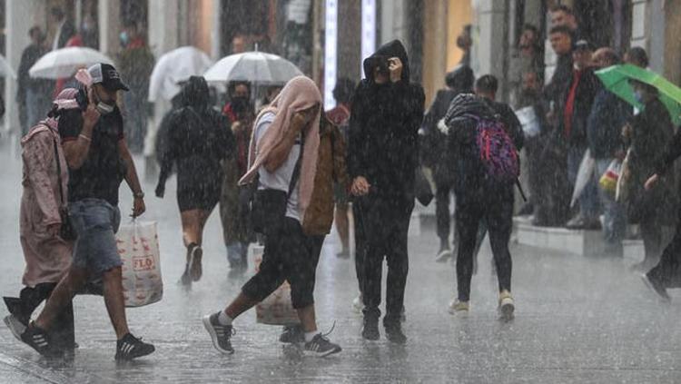 Meteorolojiden sağanak yağış uyarısı Son rapor paylaşıldı, sıcaklıklar düşüyor