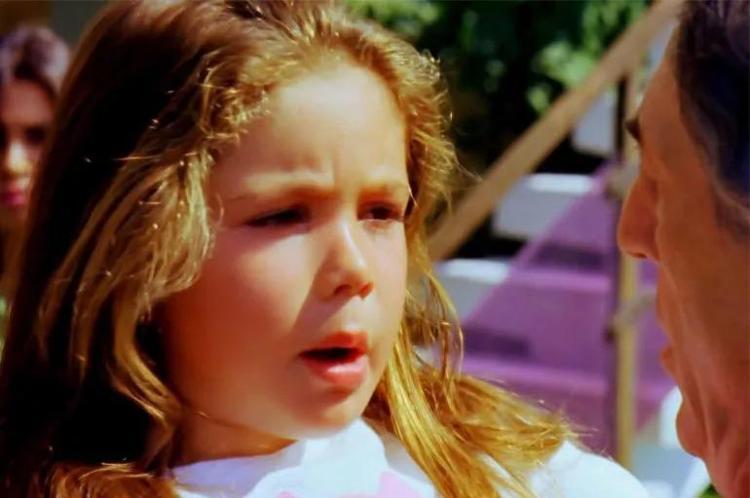 Kemal Sunalın rol arkadaşı, Garip filminin minik yıldızıydı Ece Altonu bir de şimdi görün...