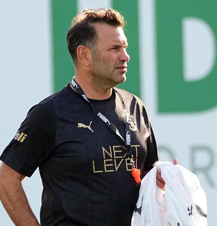 Eintracht Frankfurt Galatasaray Şampiyonlar Ligi maçı Osimhen: Oynat beni hocam